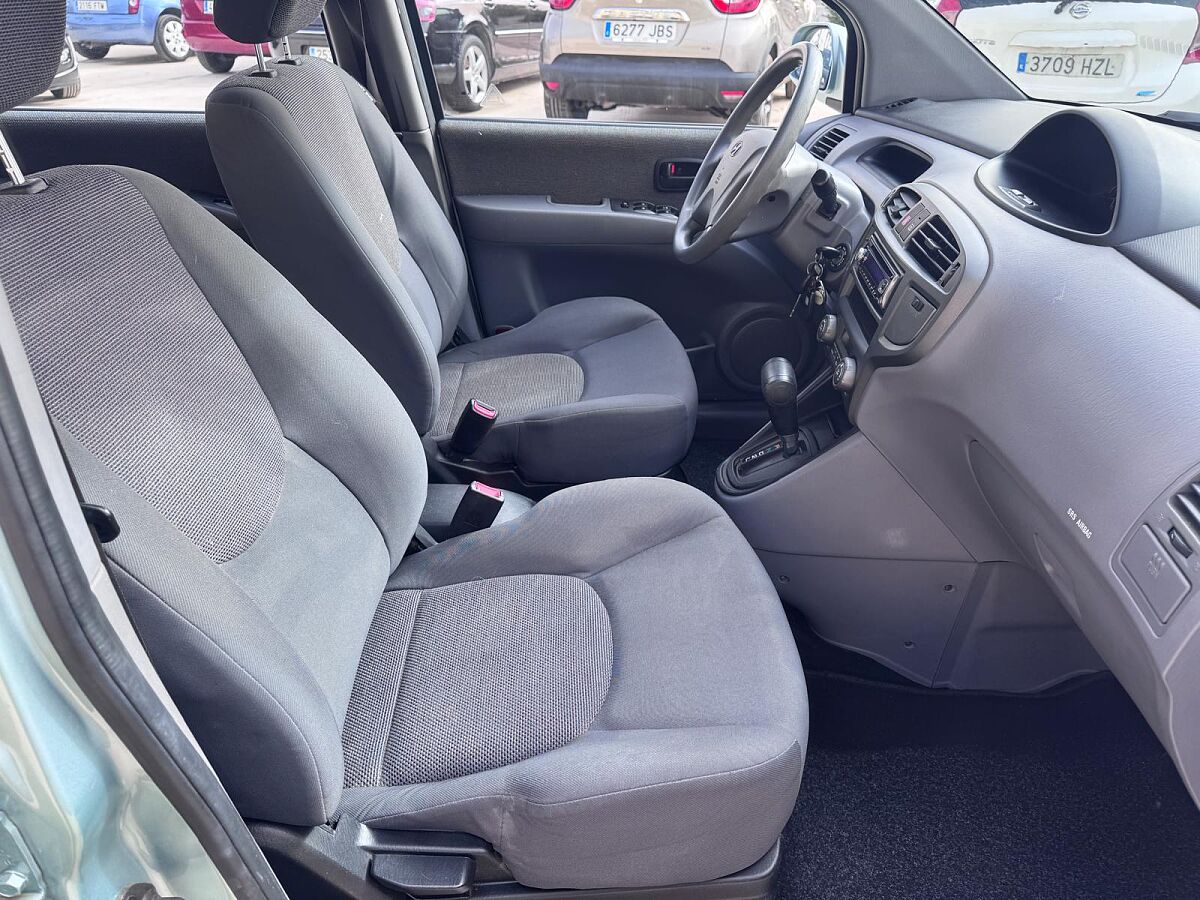 HYUNDAI MATRIX GLS 1.6 AUTO SPANISH LHD IN SPAIN ONLY 52000 MILES SUPERB 2007